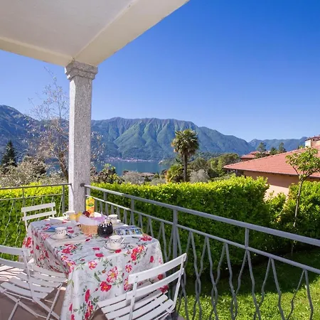 Sleeps 6 Mezzegra